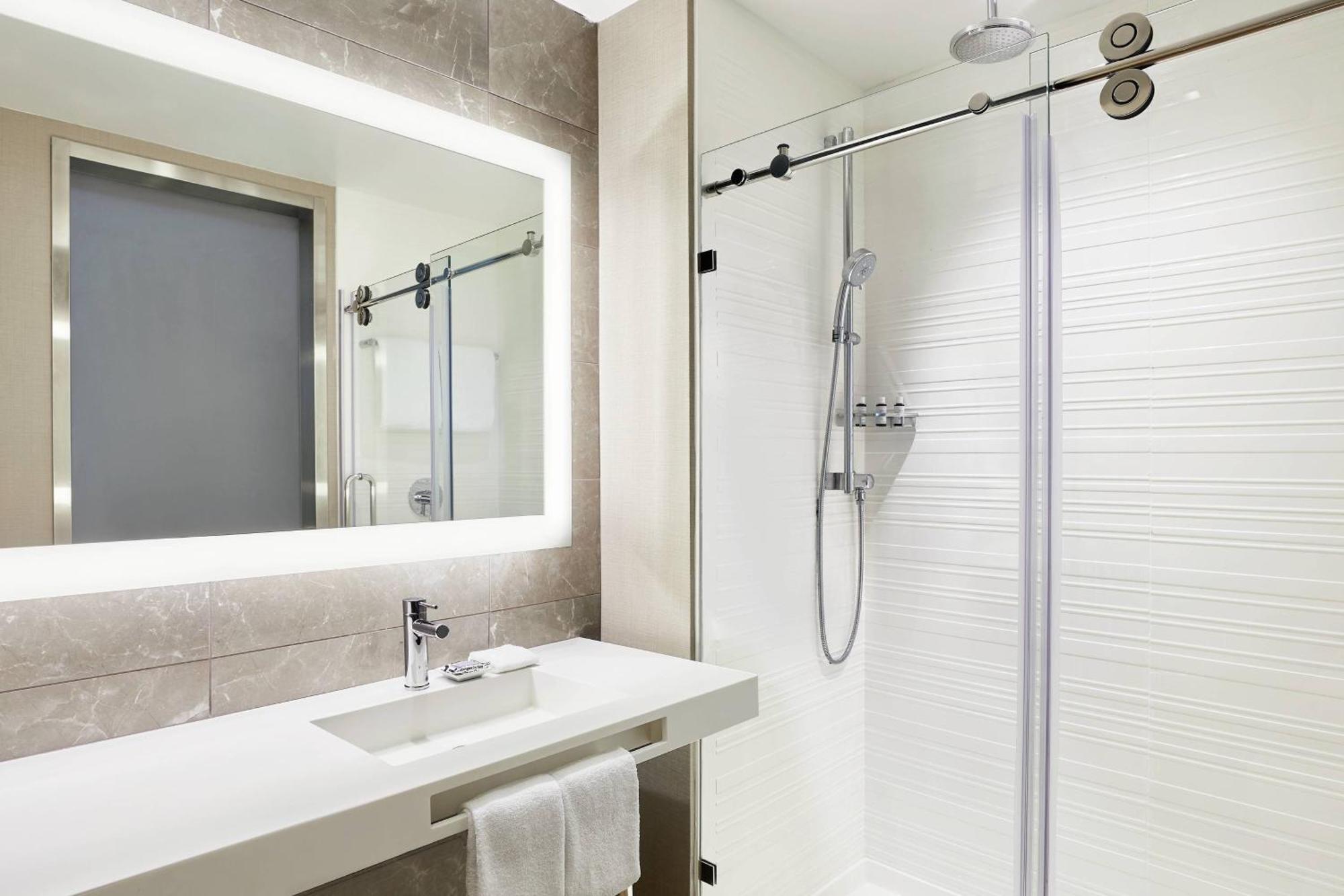 Ac Hotel By Marriott Huntsville Downtown Extérieur photo