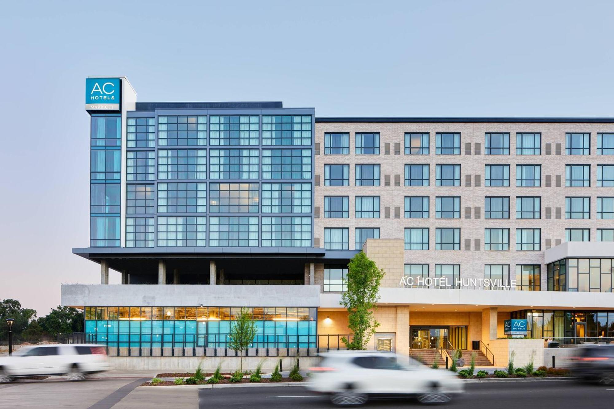 Ac Hotel By Marriott Huntsville Downtown Extérieur photo